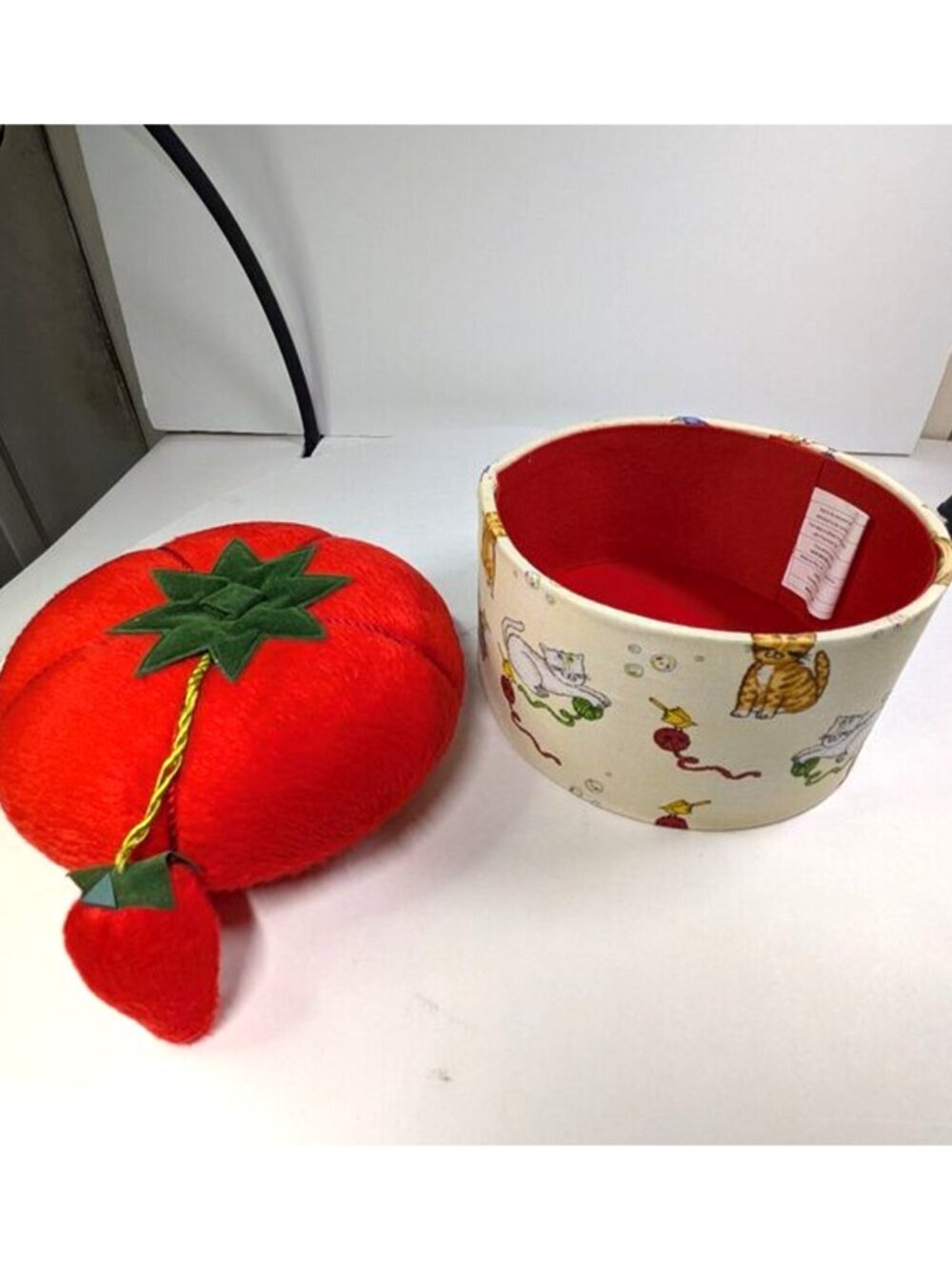 Plush Tomato Pincushion Sewing Box Round Cat & Yarn Print Storage Box Mother's